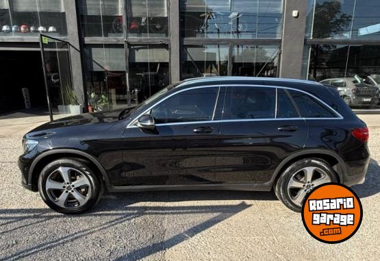 Autos - Mercedes Benz GLC 300 4 MATIC URBAN 5P 2017 Nafta - En Venta