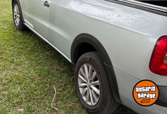 Camionetas - Volkswagen SAVEIRO 2015 Nafta 274000Km - En Venta