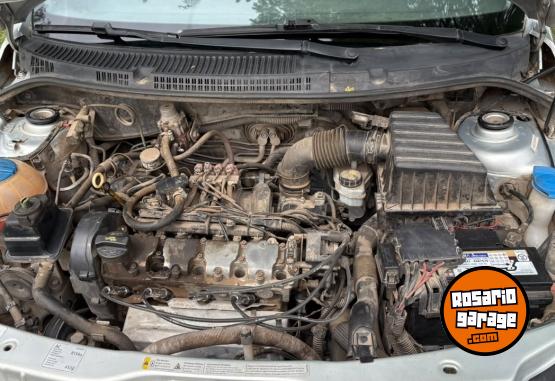 Camionetas - Volkswagen SAVEIRO 2015 Nafta 274000Km - En Venta