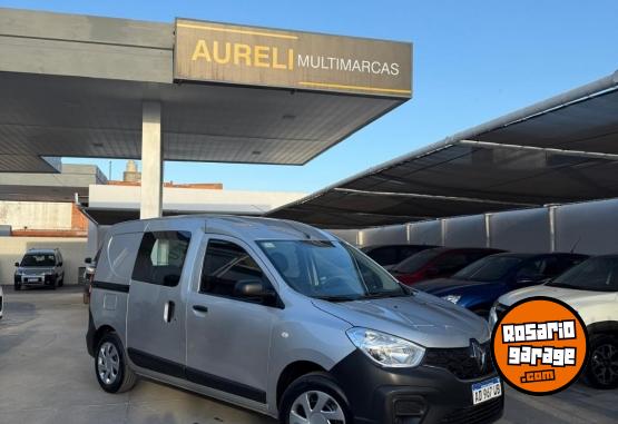 Utilitarios - Renault kANGOO 2019 Nafta 80000Km - En Venta