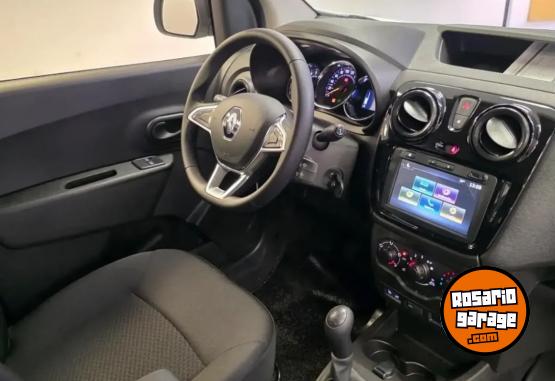Utilitarios - Renault Kangoo Stepway 2026 Nafta 0Km - En Venta