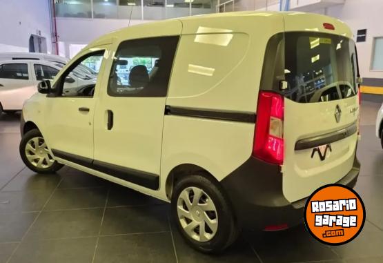 Utilitarios - Renault Kangoo Stepway 2026 Nafta 0Km - En Venta