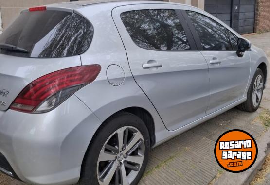 Autos - Peugeot 308 allure 2018 Diesel 110000Km - En Venta
