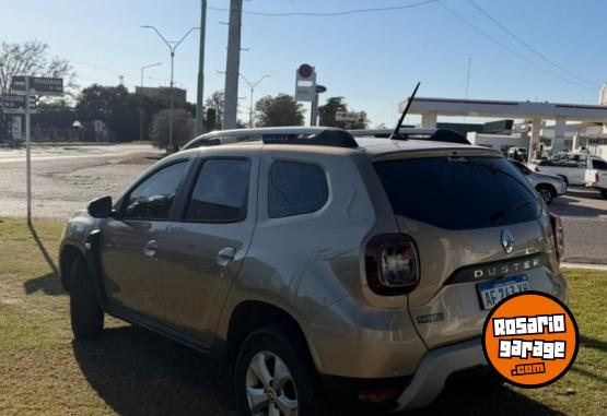 Autos - Renault DUSTER 2023 Nafta 71000Km - En Venta