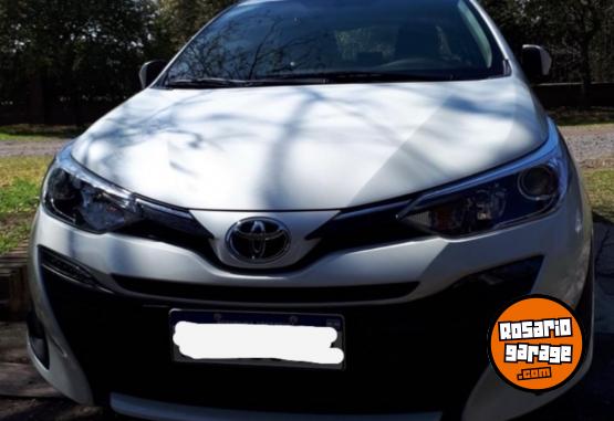 Autos - Toyota Yaris xls 2020 Nafta 55000Km - En Venta