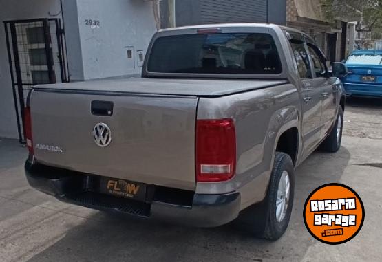 Camionetas - Volkswagen Amarok Trendline 2022 Diesel 128000Km - En Venta