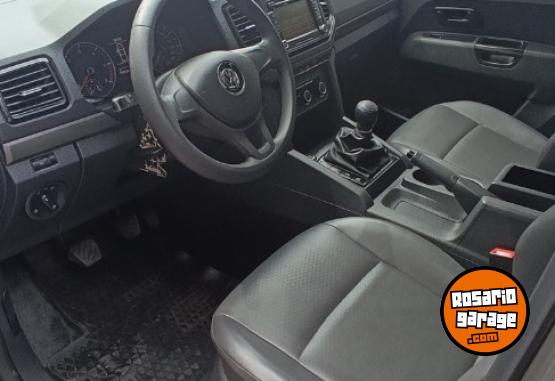 Camionetas - Volkswagen Amarok Trendline 2022 Diesel 128000Km - En Venta