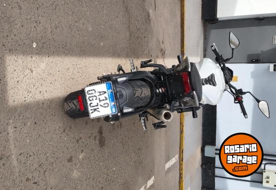 Motos - Benelli 752S 2023 Nafta 20000Km - En Venta