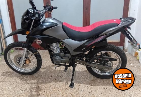 Motos - Zanella Zr150 2017 Nafta 20000Km - En Venta