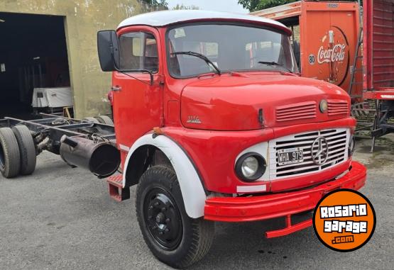 Camiones y Grúas - Mercedes benz 1114 - En Venta