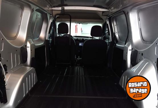 Utilitarios - Renault Kangoo Express 2A 1.6 SCE 2025 Nafta 7322Km - En Venta