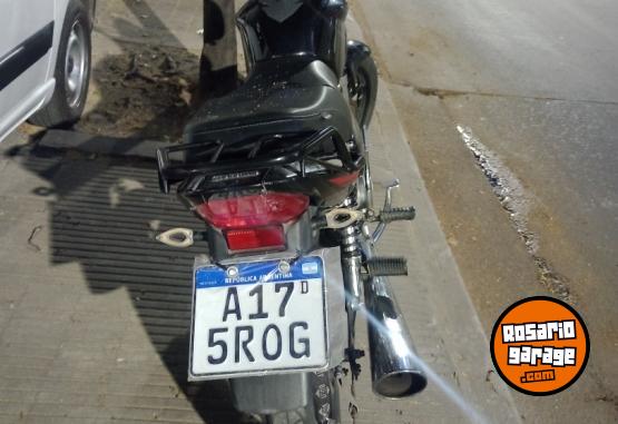 Motos - Motomel Serie2 2022 Nafta 4300Km - En Venta