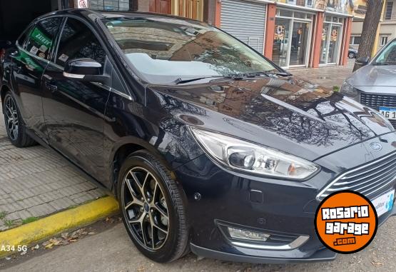 Autos - Ford Focus 2017 Nafta 90000Km - En Venta
