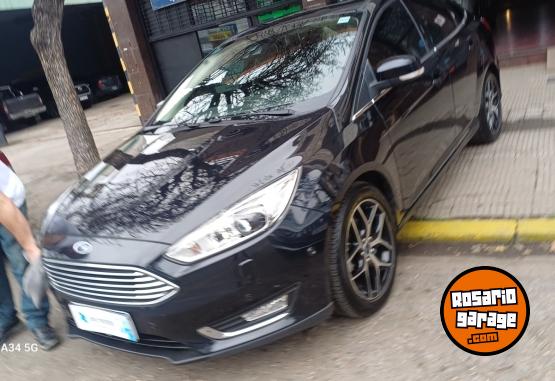 Autos - Ford Focus 2017 Nafta 90000Km - En Venta