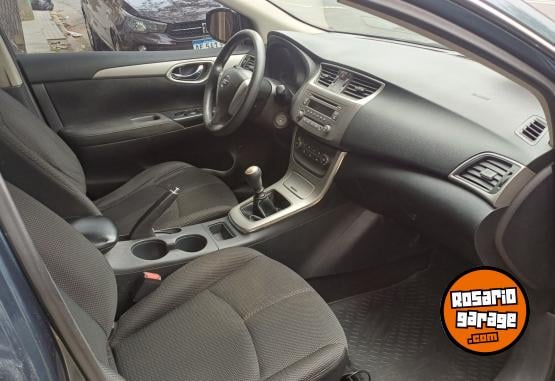 Autos - Nissan Sentra 2015 Nafta 130000Km - En Venta