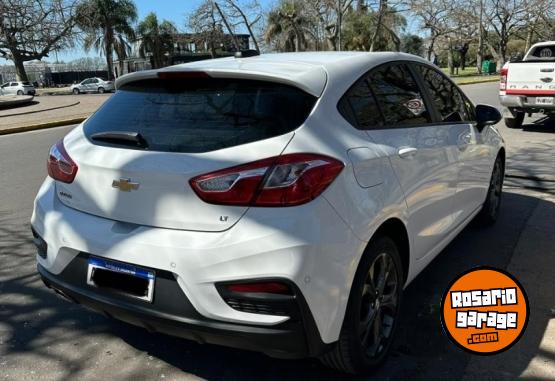 Autos - Chevrolet Cruze 1,4 turbo cuero 2022 Nafta 63000Km - En Venta