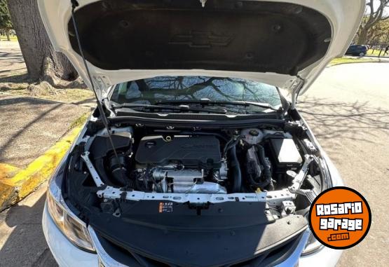 Autos - Chevrolet Cruze 1,4 turbo cuero 2022 Nafta 63000Km - En Venta