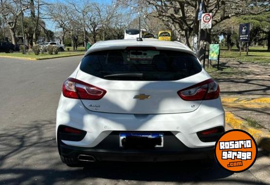 Autos - Chevrolet Cruze 1,4 turbo cuero 2022 Nafta 63000Km - En Venta