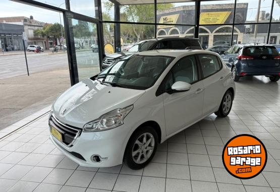 Autos - Peugeot |08 Allure 2013 Nafta 90000Km - En Venta