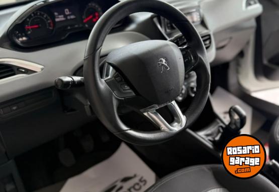 Autos - Peugeot |08 Allure 2013 Nafta 90000Km - En Venta