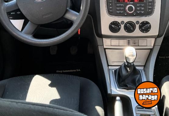 Autos - Ford FOCUS TREND 1.6 2012 Nafta 222000Km - En Venta