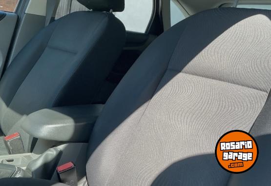 Autos - Ford FOCUS TREND 1.6 2012 Nafta 222000Km - En Venta