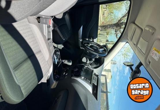 Camionetas - Nissan Frontier 2023 Diesel 70000Km - En Venta