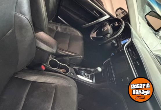 Autos - Toyota COROLLA 2019 Nafta 90000Km - En Venta