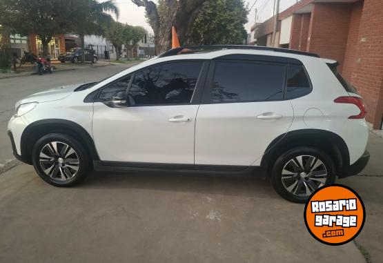 Autos - Peugeot 2008 2021 Nafta 95000Km - En Venta