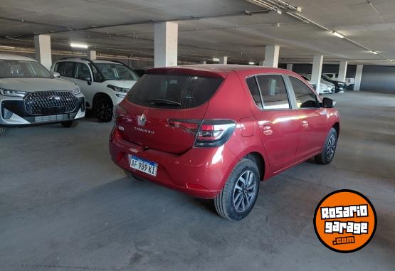 Autos - Renault SANDERO INTENS 2023 Nafta 11000Km - En Venta