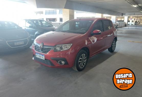 Autos - Renault SANDERO INTENS 2023 Nafta 11000Km - En Venta