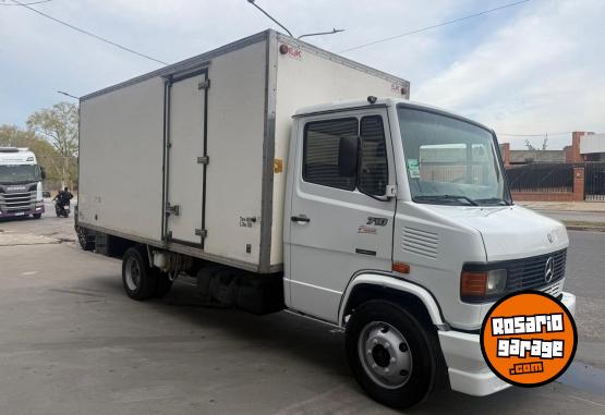 Camiones y Gr�as - Mercedes Benz - En Venta