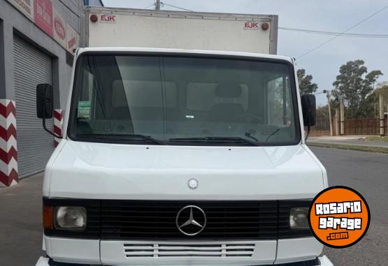 Camiones y Gr�as - Mercedes Benz - En Venta