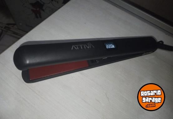 Hogar - Planchita gama Attiva como nueva Z sur - En Venta