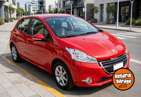 Autos - Peugeot 208 2014 Nafta 100000Km - En Venta