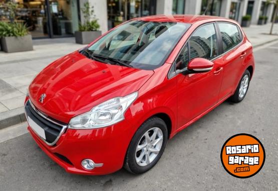 Autos - Peugeot 208 2014 Nafta 100000Km - En Venta