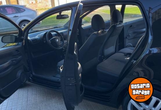 Autos - Volkswagen Fox 2005 Nafta 205000Km - En Venta