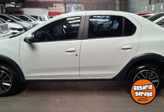 Autos - Renault LOGAN 2021 Nafta 83000Km - En Venta