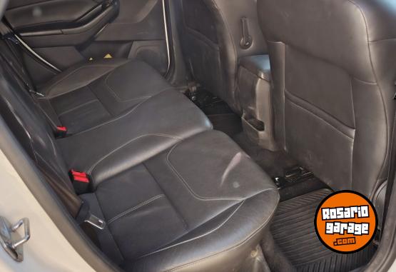 Autos - Ford FOCUS 3 TITANIUM 2016 Nafta 80000Km - En Venta