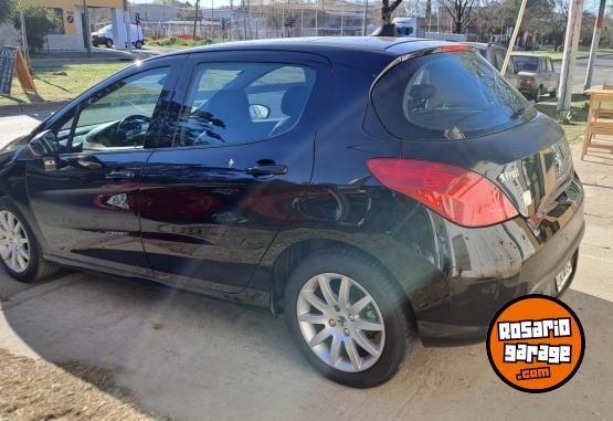 Autos - Peugeot 308 allure NAV 2015 Nafta 150000Km - En Venta