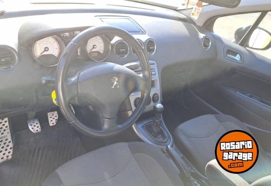 Autos - Peugeot 308 allure NAV 2015 Nafta 150000Km - En Venta
