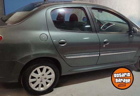 Autos - Peugeot 207 COMPACT 1.6 XT FELINE 2012 Nafta 95000Km - En Venta