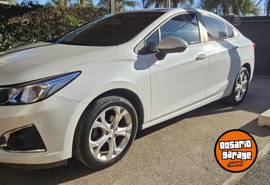 Autos - Chevrolet Cruze Lt 2022 Nafta 101000Km - En Venta