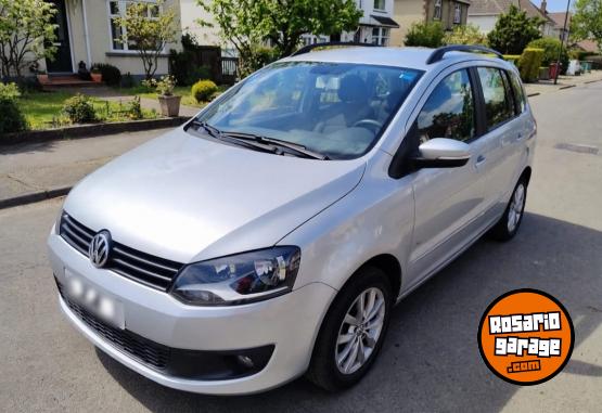 Autos - Volkswagen SURAN 2013 Nafta 135000Km - En Venta