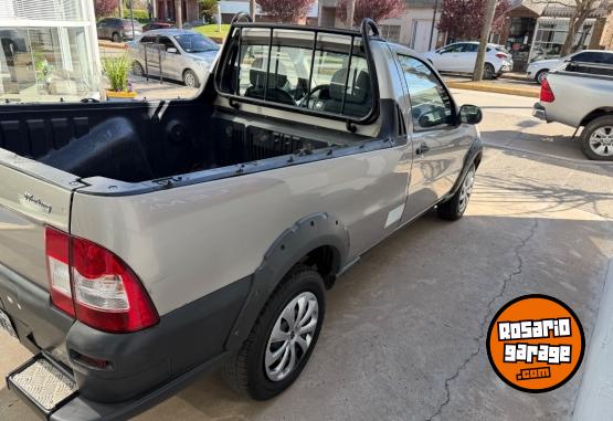 Camionetas - Fiat Strada woorking 2014 GNC 174000Km - En Venta