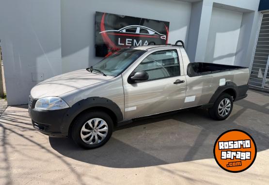 Camionetas - Fiat Strada woorking 2014 GNC 174000Km - En Venta