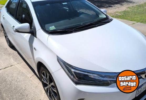 Autos - Toyota COROLLA 2017 Nafta 170000Km - En Venta