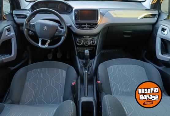 Autos - Peugeot 208 2016 Nafta 92000Km - En Venta