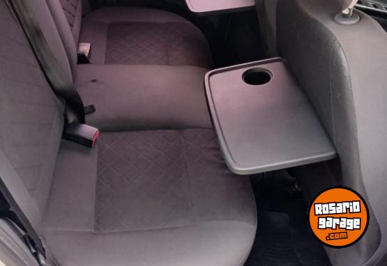 Autos - Volkswagen Suran gnc impecable 2014 GNC 118000Km - En Venta