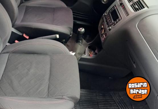Autos - Volkswagen Suran gnc impecable 2014 GNC 118000Km - En Venta